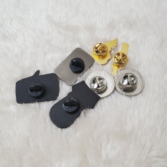 Pins - Picture 8 of 9